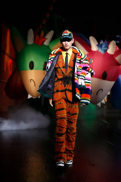 Look 72